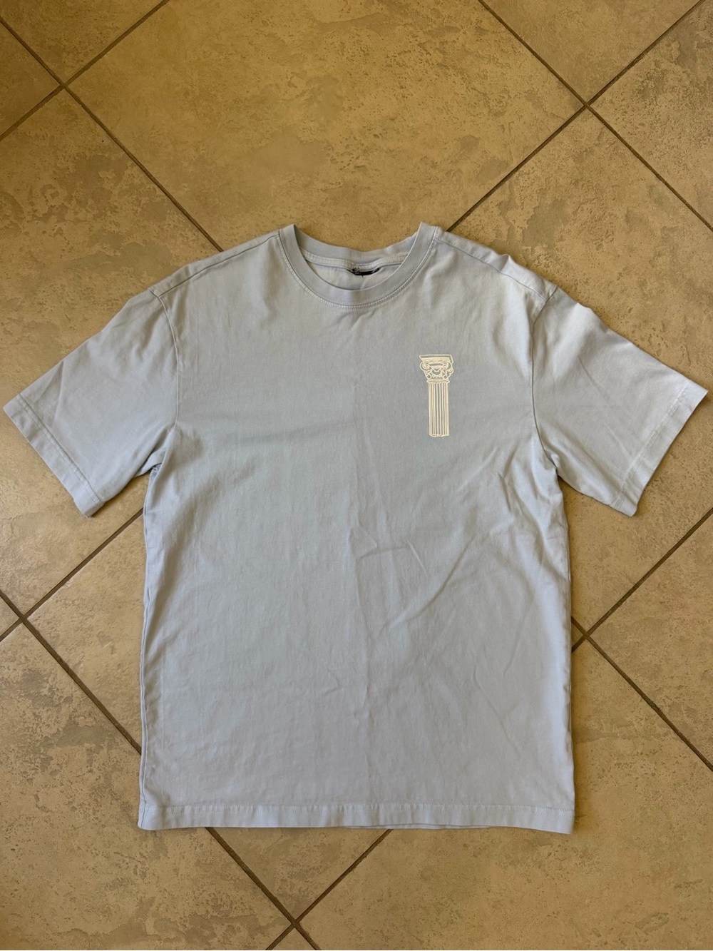 H&M Pale Blue Short Sleeve Graphic Crewneck Tee